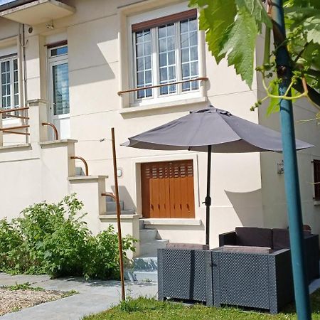 Metro - Sac A Dos - Dodo Chez Leontine 2 Ch Parking Wifi Fo Villa โคล็อมบ์ ภายนอก รูปภาพ